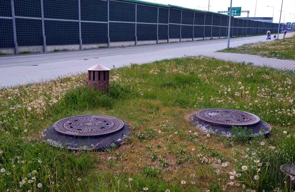 a photo of a drain field